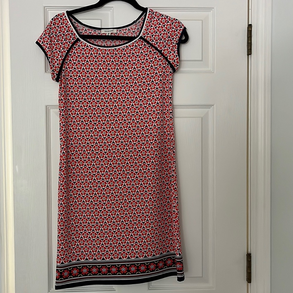 NWOT max studio dress